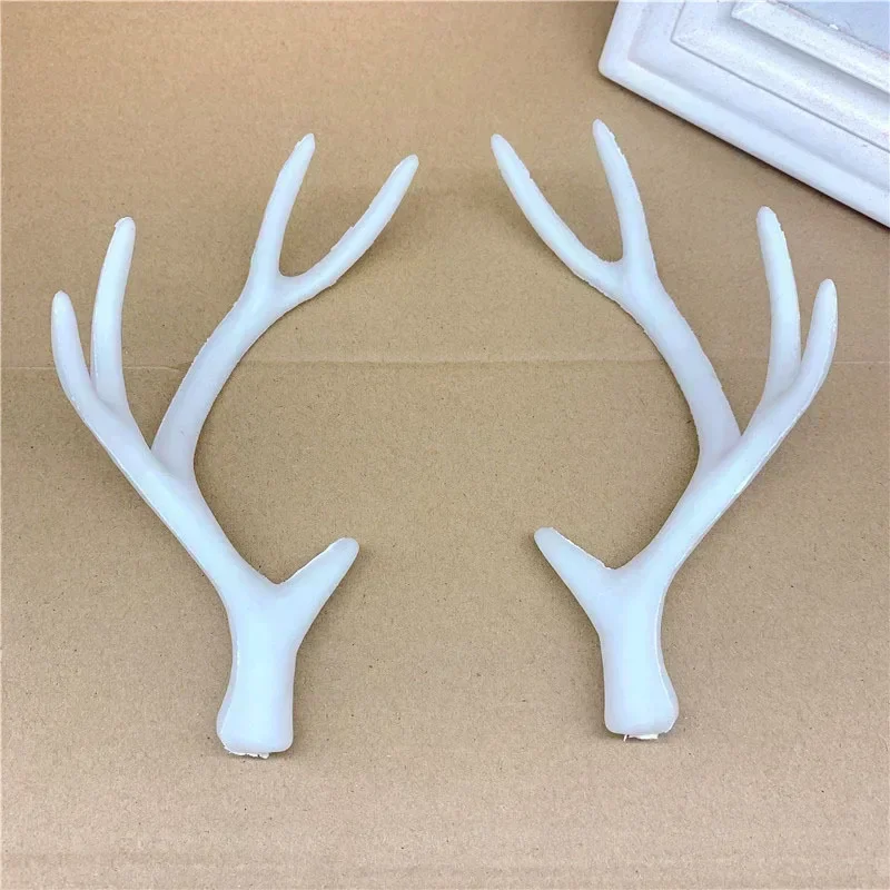 Musical Instrument Gong - White Clear Artificial Horn Simulation Deer