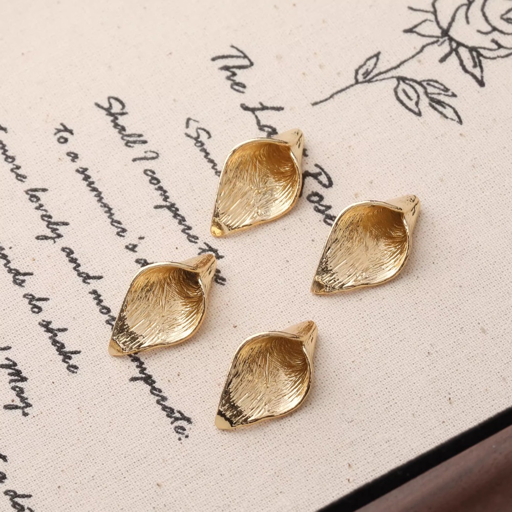4PCS Dainty Horn Petals Flower - Musical Instrument Trumpet review and price